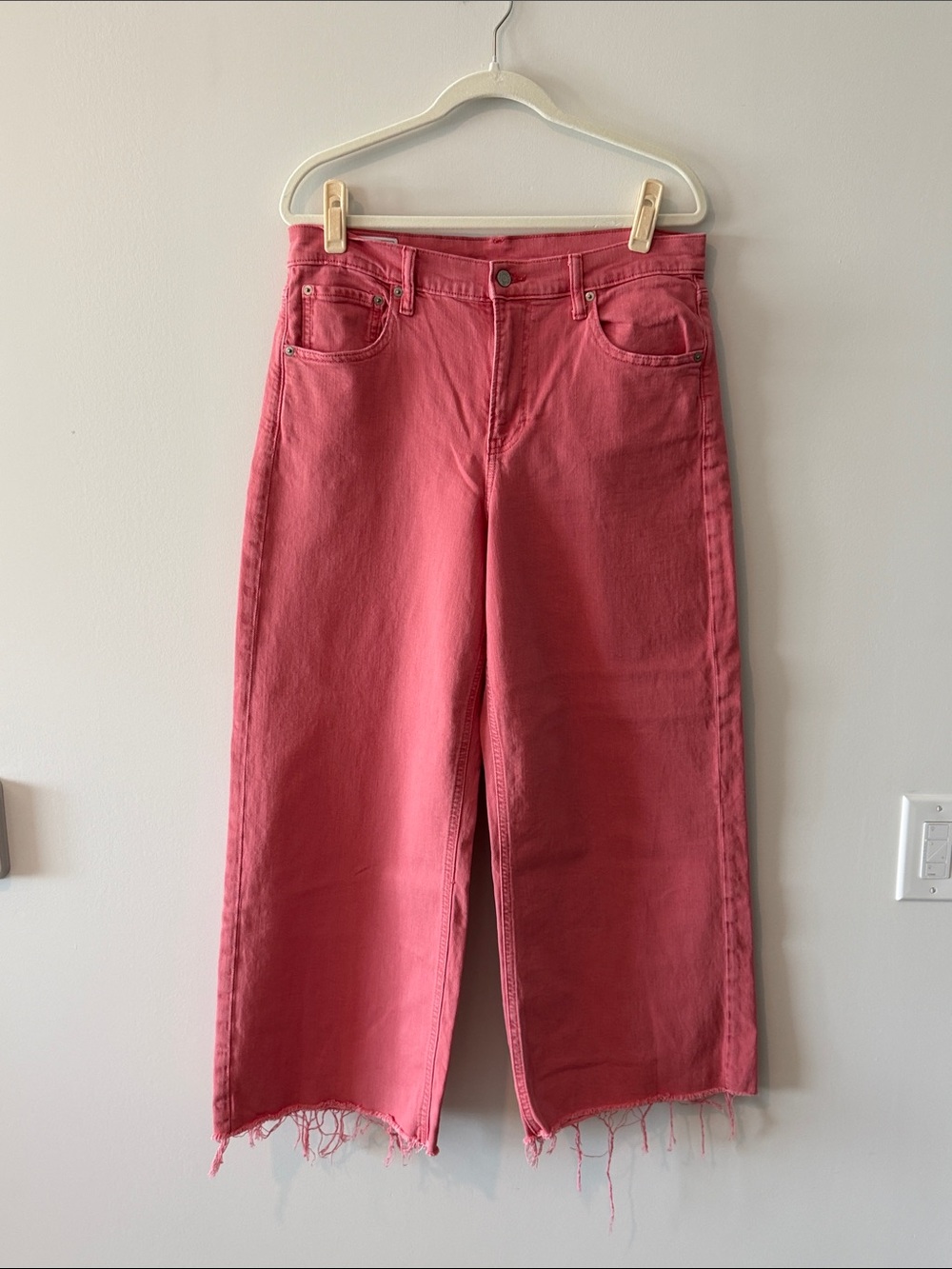 GAP Rose Pink Wide-Leg Crop Jeans